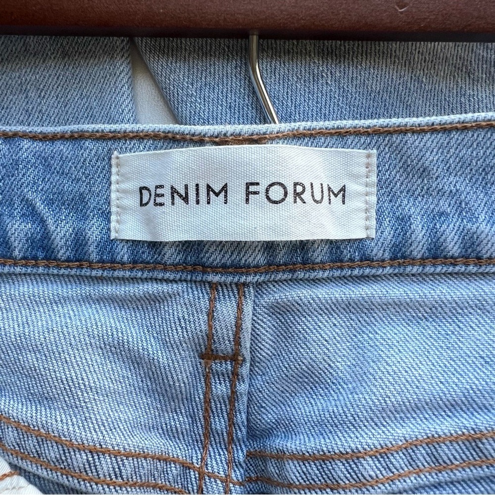 Aritzia Denim Forum Yoko High Rise Slim Size 24 - Picture 5 of 8